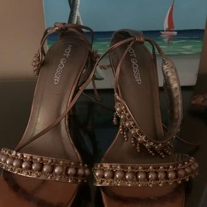 Heels with stones! Round angle straps